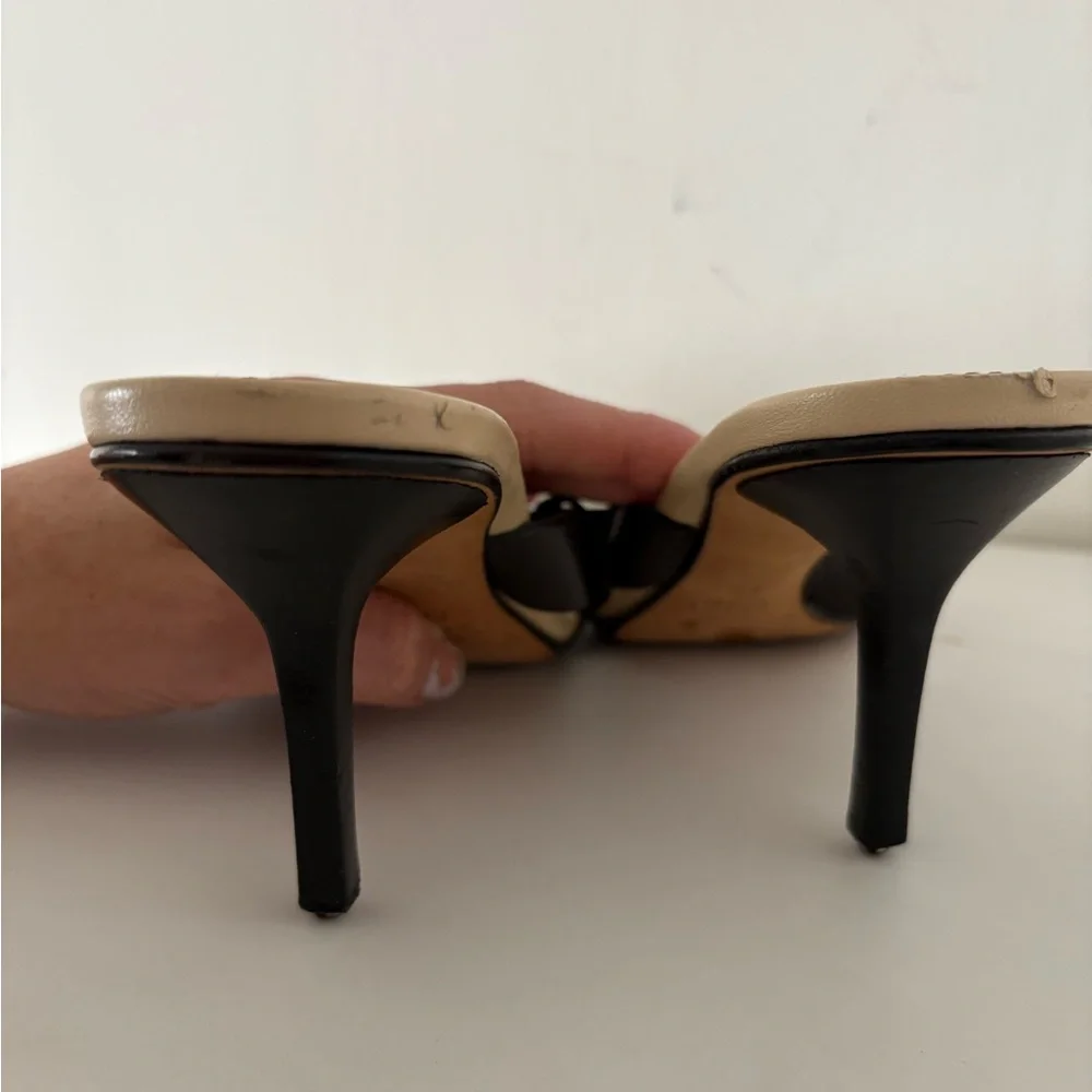 Gucci Black Strappy Kitten Heels with Gold Buckle Detail - Picture 6 of 10